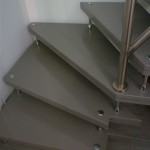 Freitragende Treppe